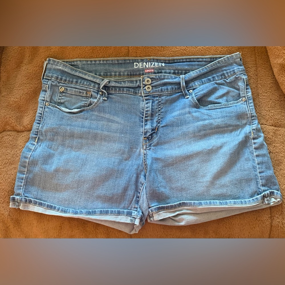Levi’s Denizen Shorts